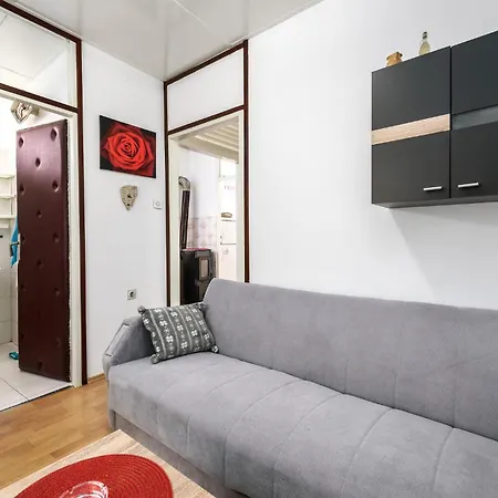 Дом отдыха 1 Bedroom Stunning In *